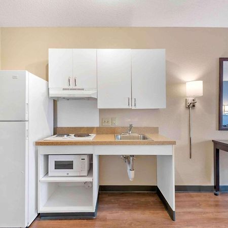 Extended Stay America Premier Suites - Tampa - Fairgrounds - Casino Bagian luar foto