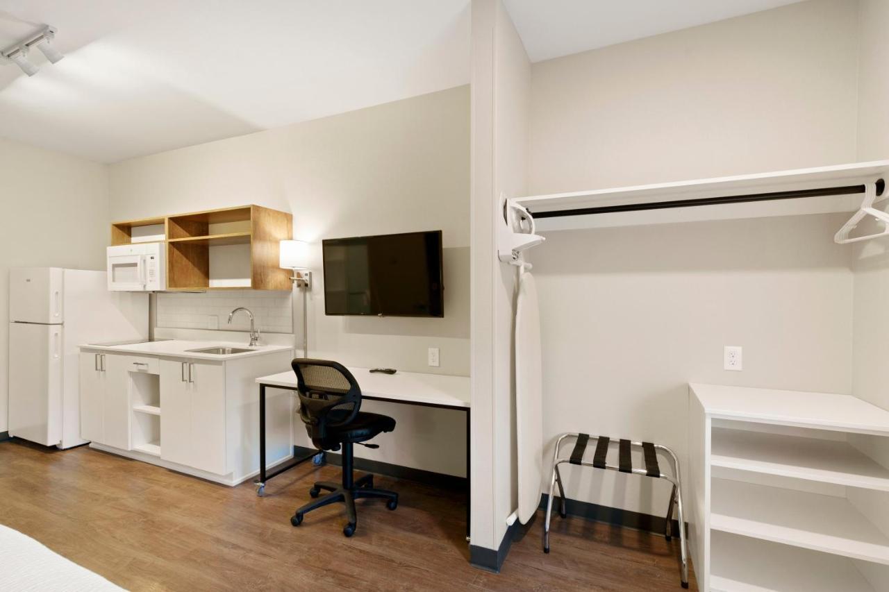 Extended Stay America Premier Suites - Tampa - Fairgrounds - Casino Bagian luar foto