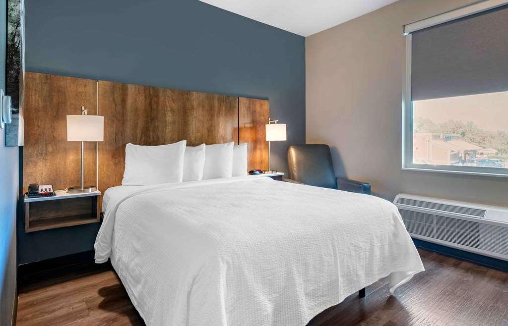 Extended Stay America Premier Suites - Tampa - Fairgrounds - Casino Ruang foto