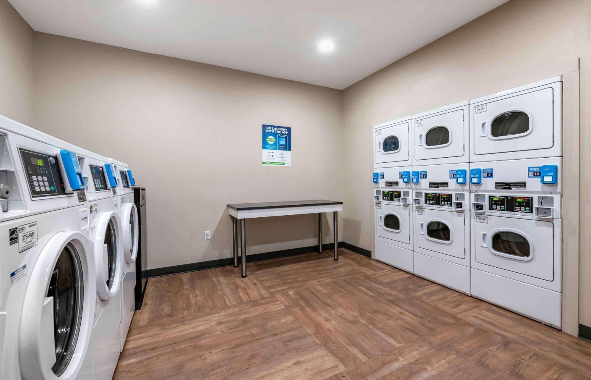 Extended Stay America Premier Suites - Tampa - Fairgrounds - Casino Bagian luar foto