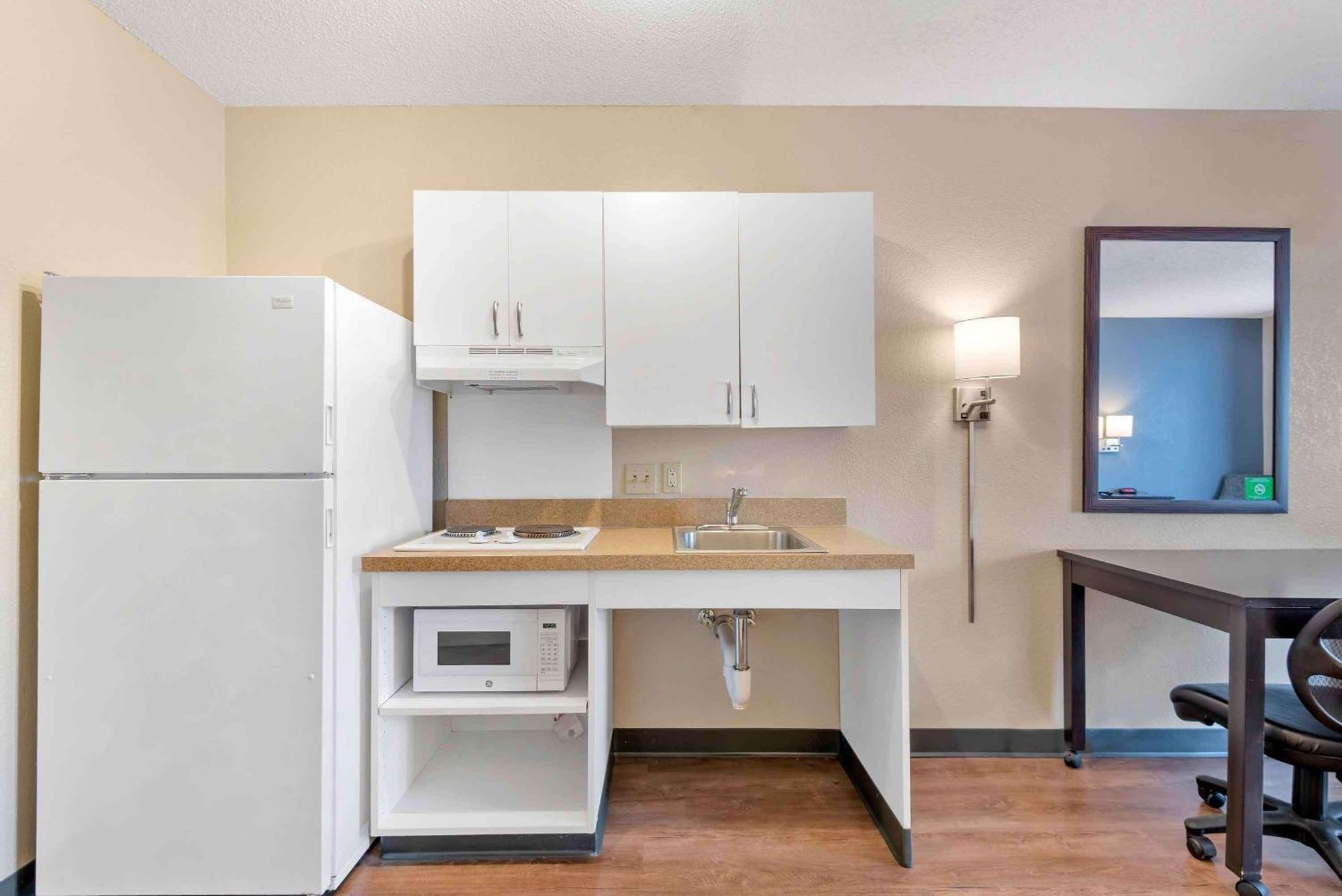 Extended Stay America Premier Suites - Tampa - Fairgrounds - Casino Bagian luar foto